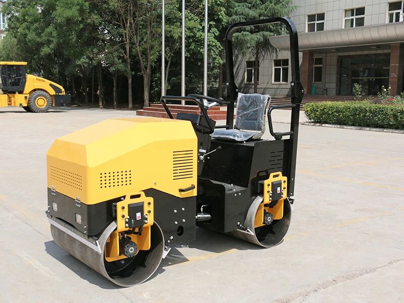 LTC302 road roller | A powerfu