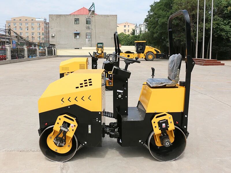 LTC301 Road Roller: A powerful tool for overcoming difficult